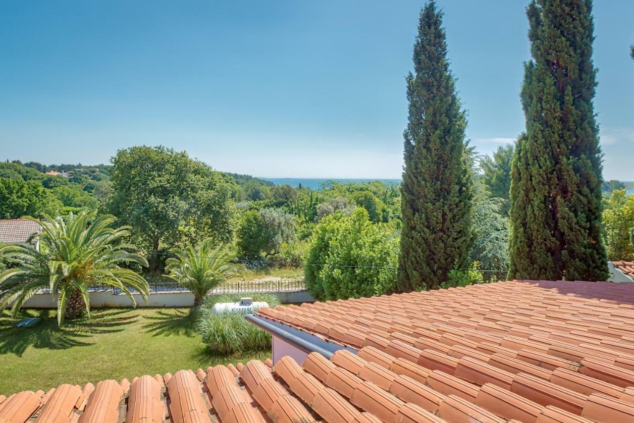 Villa Valentina Premantura Bagian luar foto