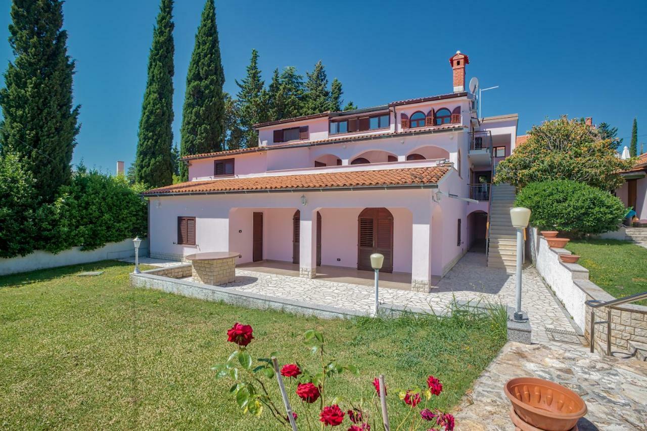 Villa Valentina Premantura Bagian luar foto